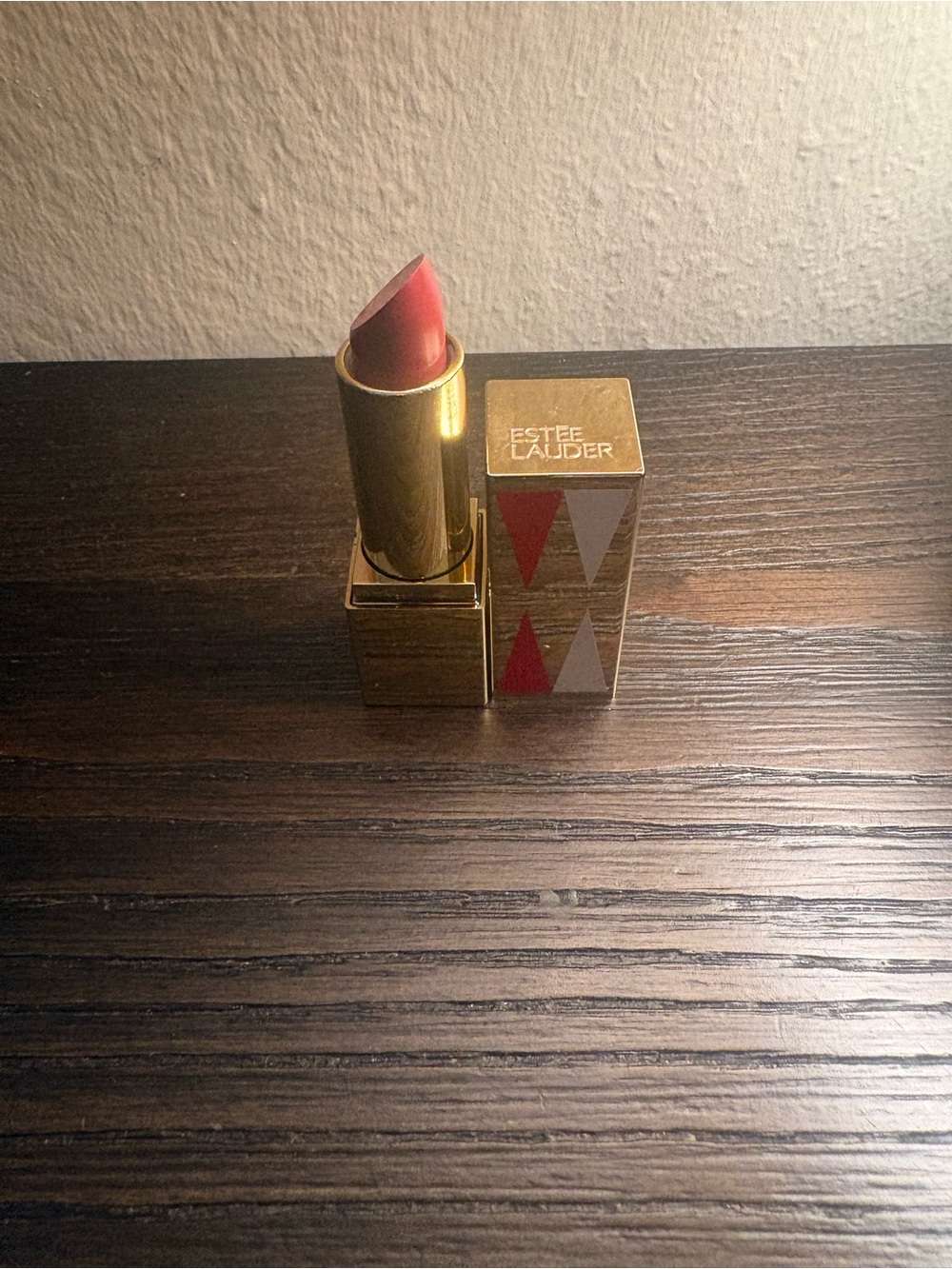 NEW Estée Lauder Pure Color Envy Lipstick in Rebellious Rose